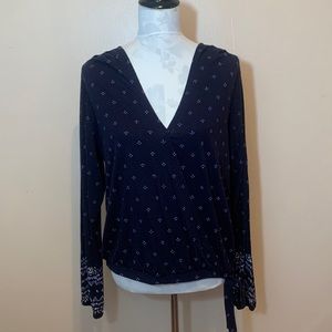 Lucky Brand 🍀 Navy Blue With White Floral Print
